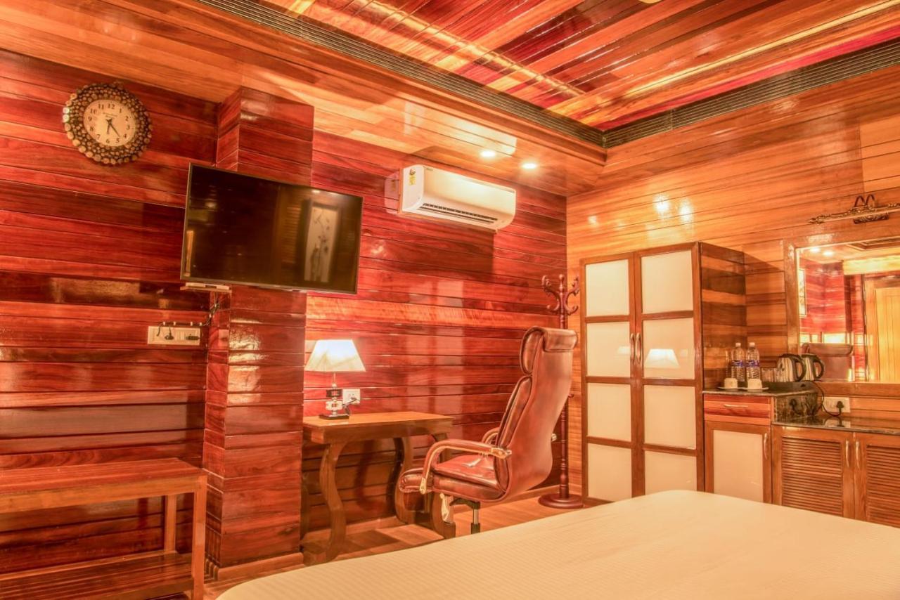 Heritage Mnr Hotel Порт Блеър Екстериор снимка