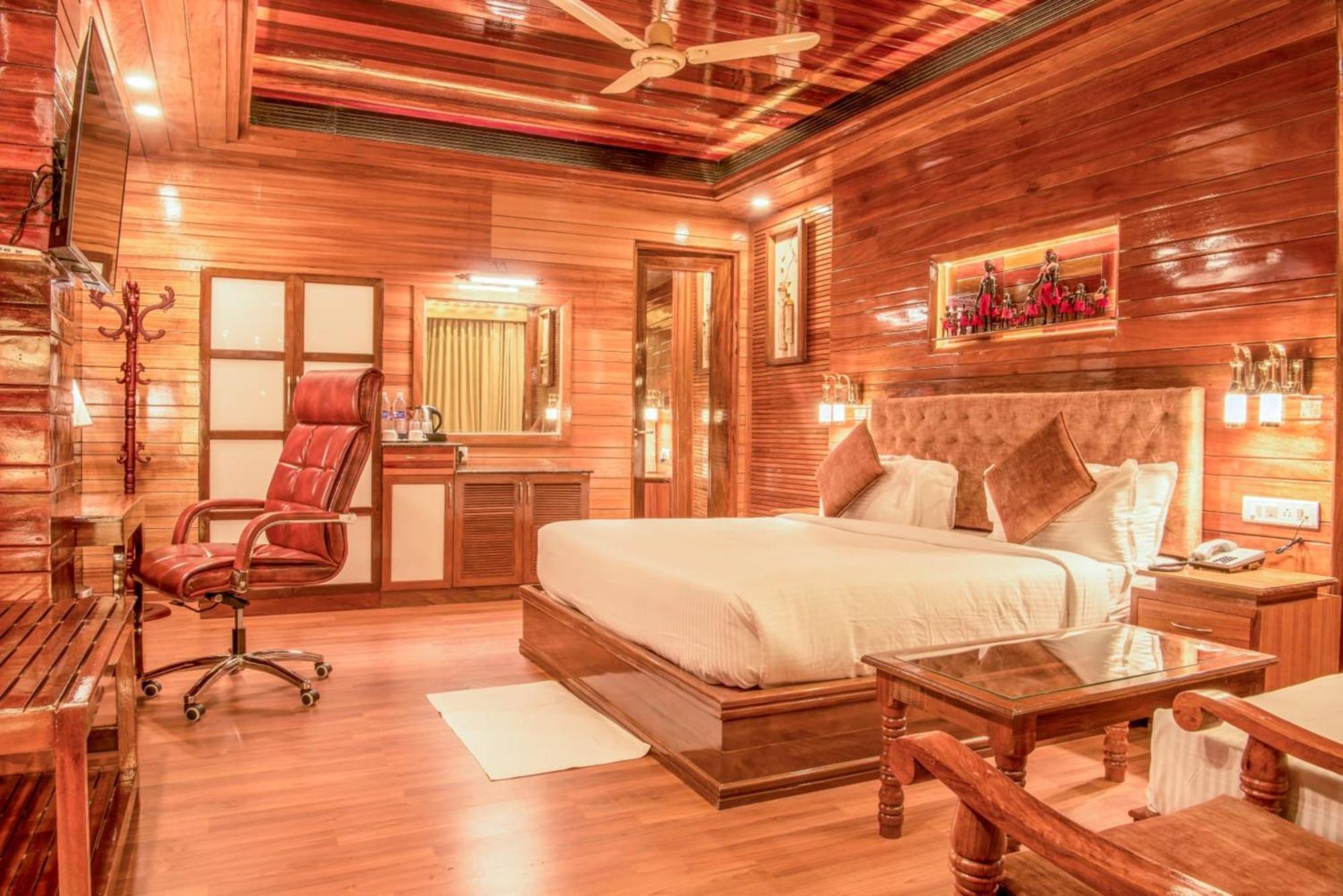 Heritage Mnr Hotel Порт Блеър Екстериор снимка
